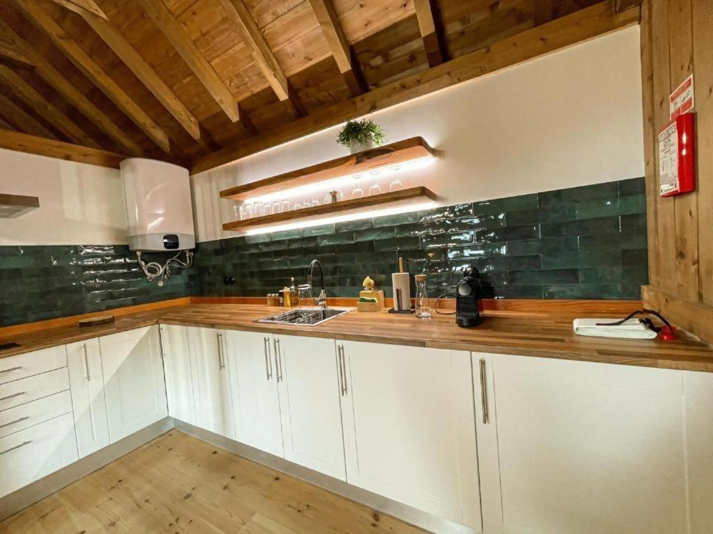 Mountain Eco Shelter 2 Hotel Funchal  Eksteriør billede